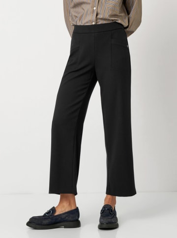 Toni Hose in Schwarz