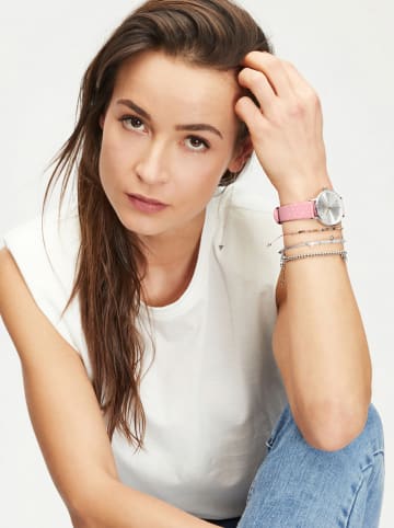 Armband mit Schmuckelementen