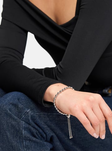 Armband mit Schmuckelementen