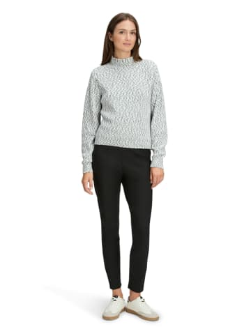 Betty Barclay Sweter w kolorze szaro-kremowym