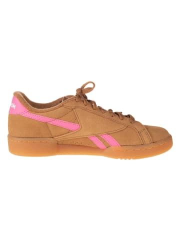 Skórzane sneakersy "Club C Grounds" w kolorze jasnobrązowo-różowym