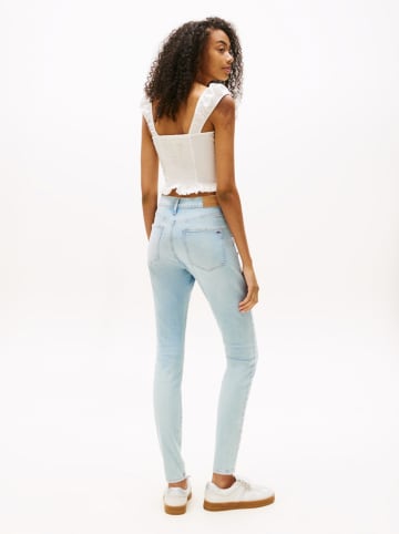 Dżinsy - Skinny fit - w kolorze błękitnym