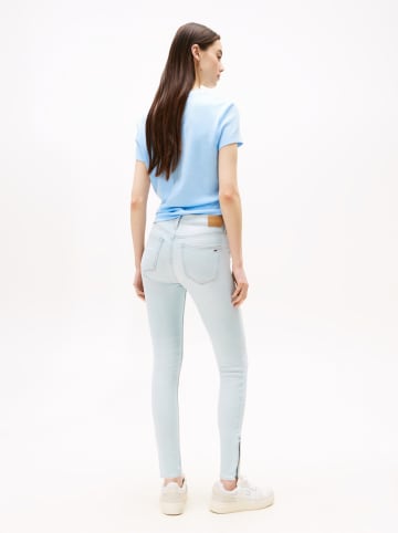 Dżinsy "Nora" - Skinny fit - w kolorze błękitnym