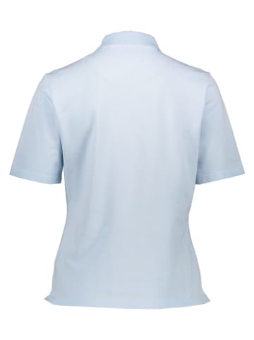 Poloshirt in Hellblau