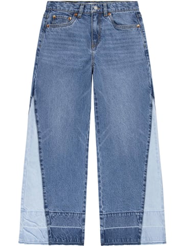 Schlagjeans in Blau