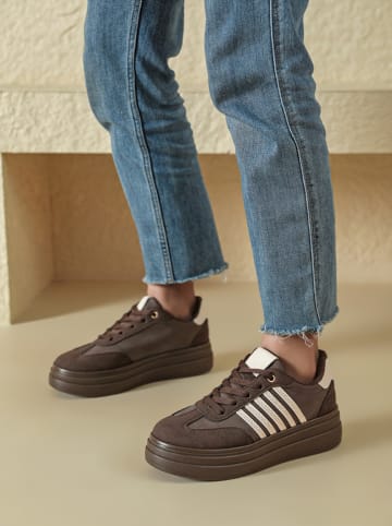Sixth Sens Sneakersy w kolorze brązowym