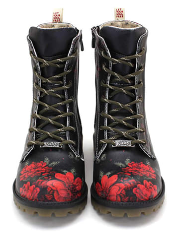 Boots in Dunkelblau/ Rot