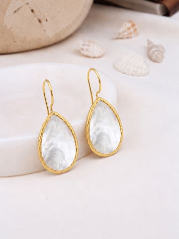 Pierres de Jade Vergold. Ohrhänger mit Edelsteinen