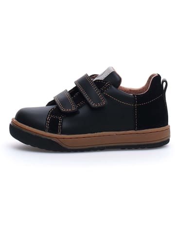 Skórzane sneakersy "Caleb" w kolorze czarnym
