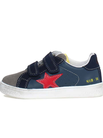 Skórzane sneakersy "Pinn" w kolorze granatowo-szarym