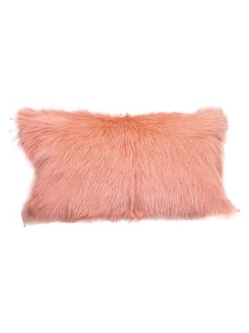 Ziegenfellkissen in Rosa