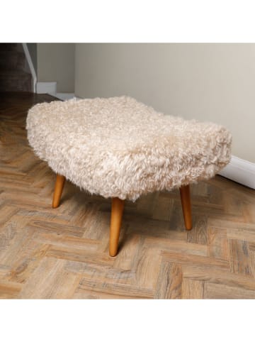 Schaffell-Hocker in Beige - (B)65 x (H)45 x (T)45 cm
