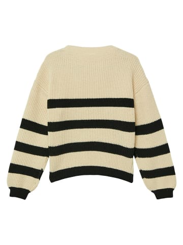Sweter w kolorze beżowym
