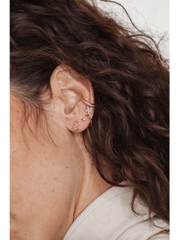 Pozłacany piercing