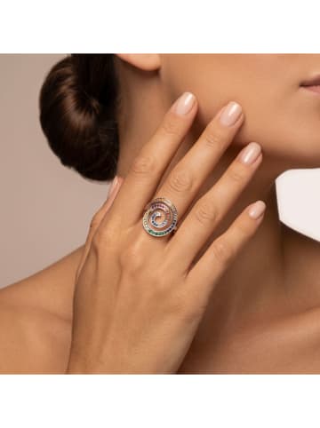 Zilveren ring met edelstenen