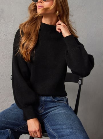 Sweter w kolorze czarnym
