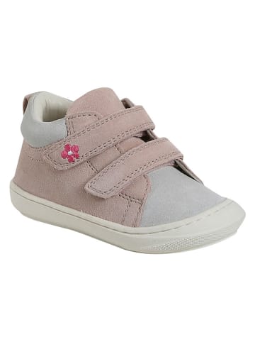 Skórzane sneakersy w kolorze jasnoróżowym