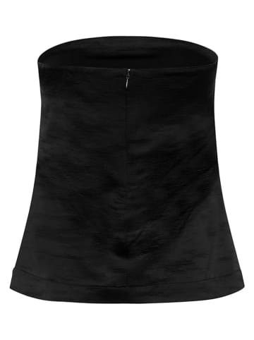 Top in Schwarz