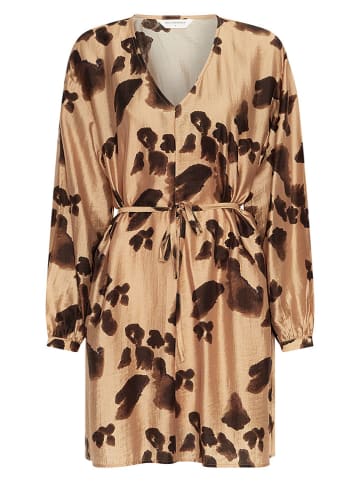 Kleid in Hellbraun/ Braun