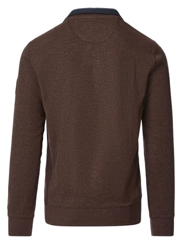 Sweter w kolorze brązowym