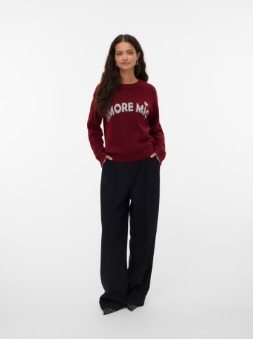 Sweter w kolorze bordowym