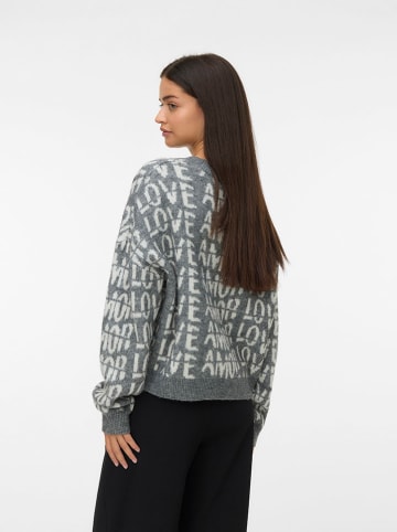Pullover in Grau