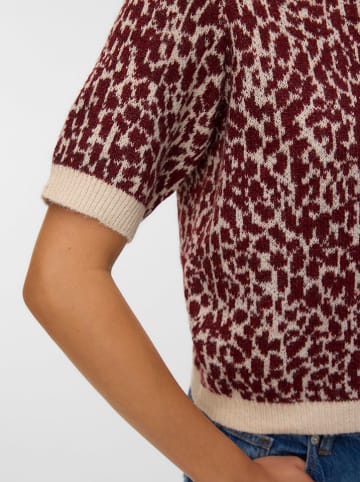 Sweter w kolorze czerwono-beżowym