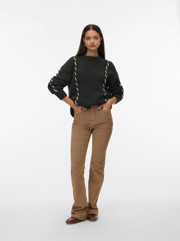 Sweter w kolorze khaki