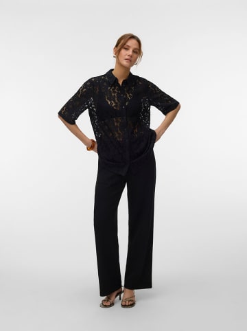 Bluse in Schwarz