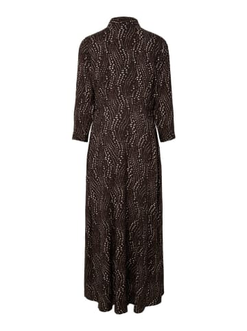 Kleid in Dunkelbraun