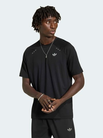 adidas Shirt in Schwarz