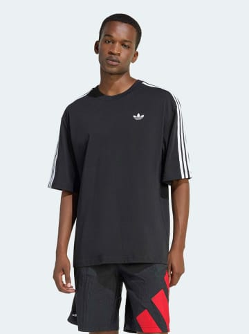 adidas Shirt in Schwarz