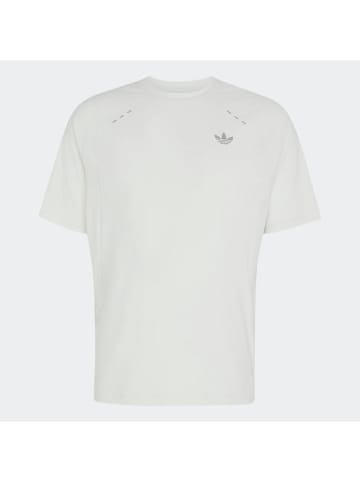 adidas Shirt in Creme