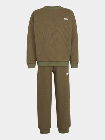adidas 2tlg. Outfit in Khaki