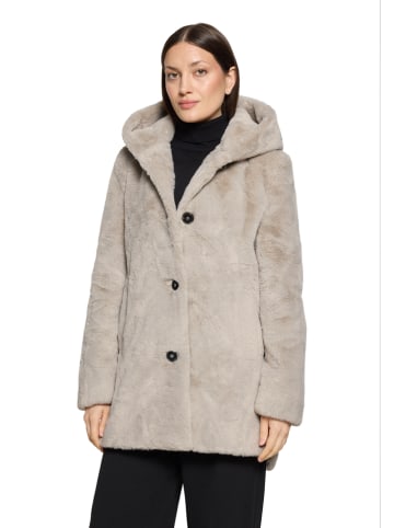 Kunsfellmantel in Taupe