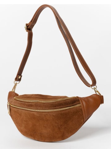 Leder-Gürteltasche "Carola" in Camel - (B)32 x (H)16 x (T)9,5 cm