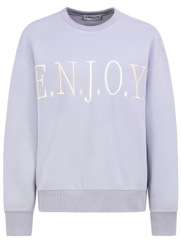 Bluza w kolorze lawendowym
