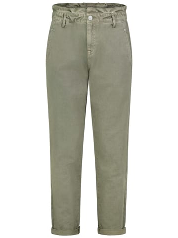 Jeans - Tapered fit - in Grün