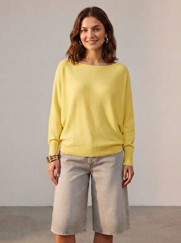 Pullover in Gelb
