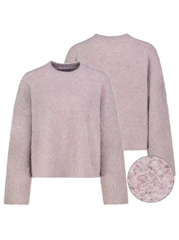 Sweter w kolorze jasnoróżowym