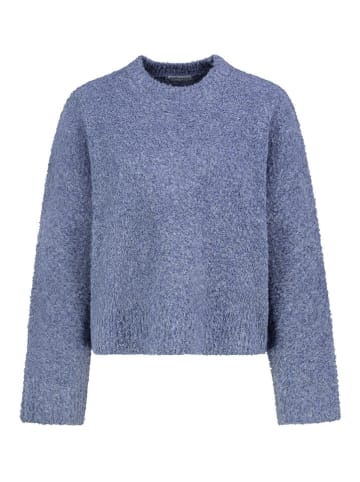 Pullover in Blau