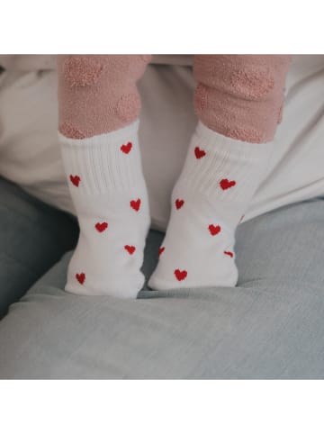 Babysocken "Herzen" in Weiß/ Rot