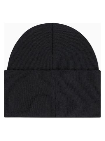 Czapka beanie w kolorze czarnym