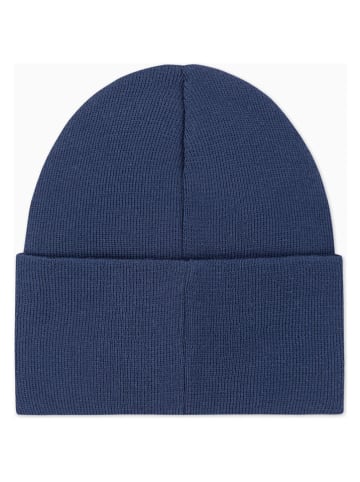 Czapka beanie w kolorze granatowym