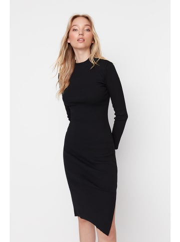 Kleid in Schwarz