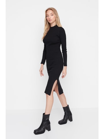 Kleid in Schwarz