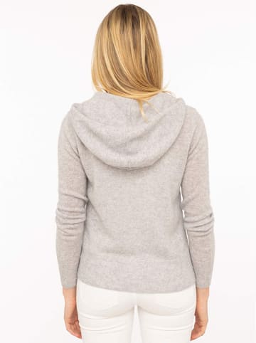 Cardigan in Grau