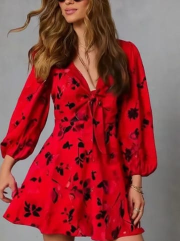 Kleid in Rot/ Schwarz