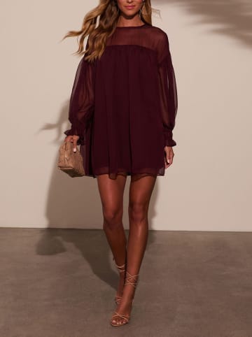 Kleid in Bordeaux
