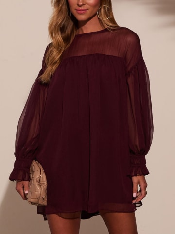 Kleid in Bordeaux